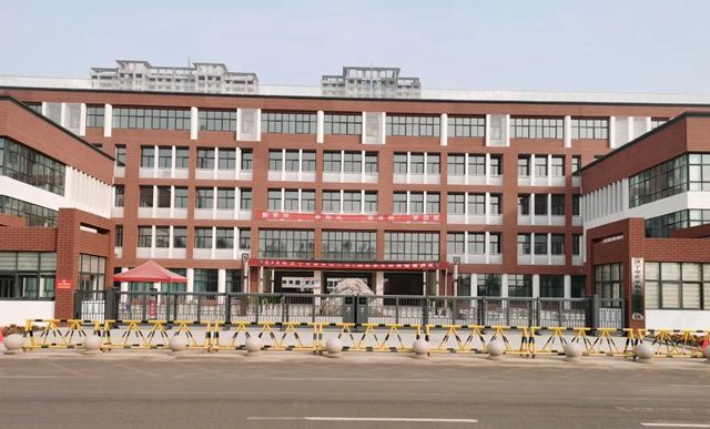 济宁市霍家街小学